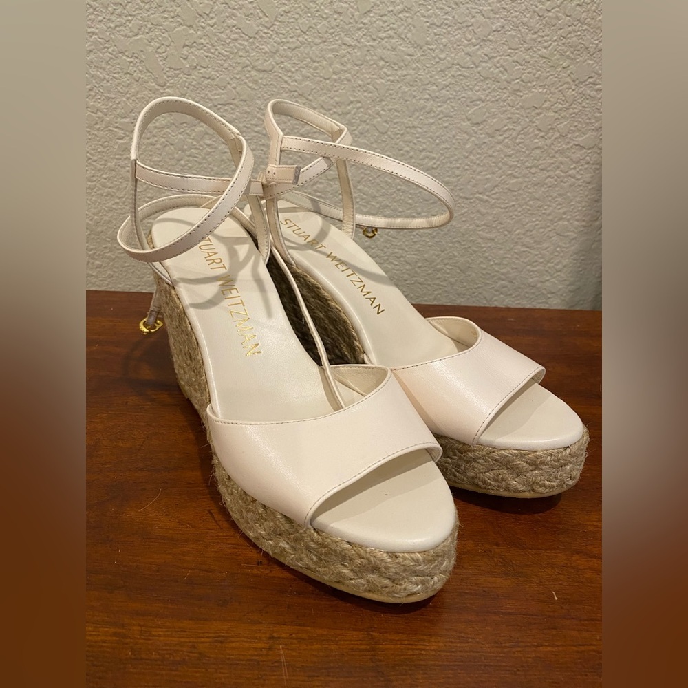 Stuart Weitzman Barelynude Espadrille Wedge Sandals Seashell/ Natural 9.5b